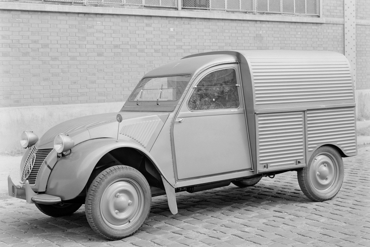 citroen-2cv-fourgonnette-1951-nb-avg-mk-