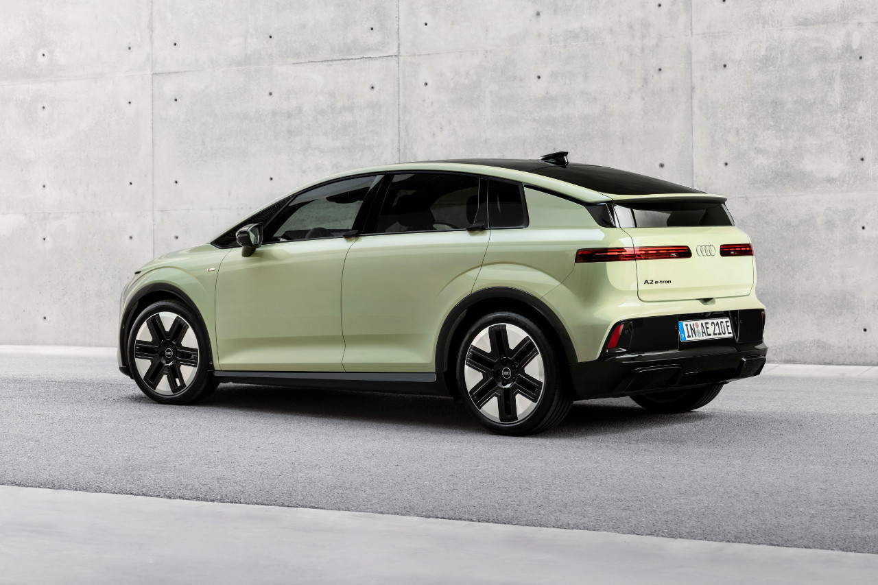 photo-16-audi-a2-e-tron-2026-bord-de-la-compacte-lectrique-qui