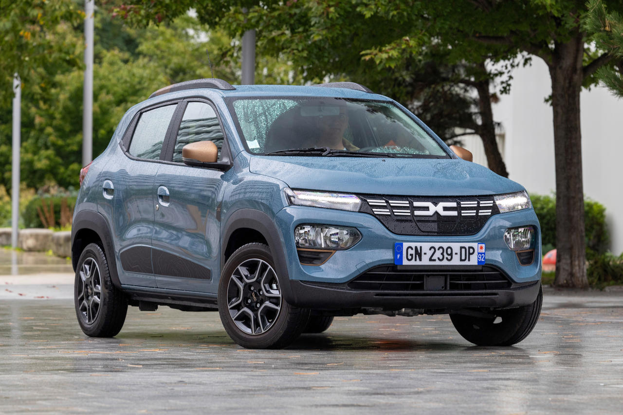 DACIA Spring I (BBG)