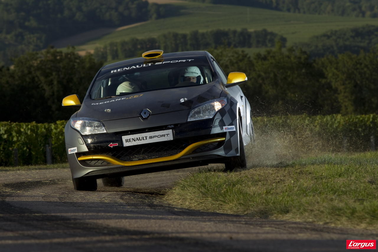 Photo 7 - Essai rallye : Renault Megane N4 - L'argus