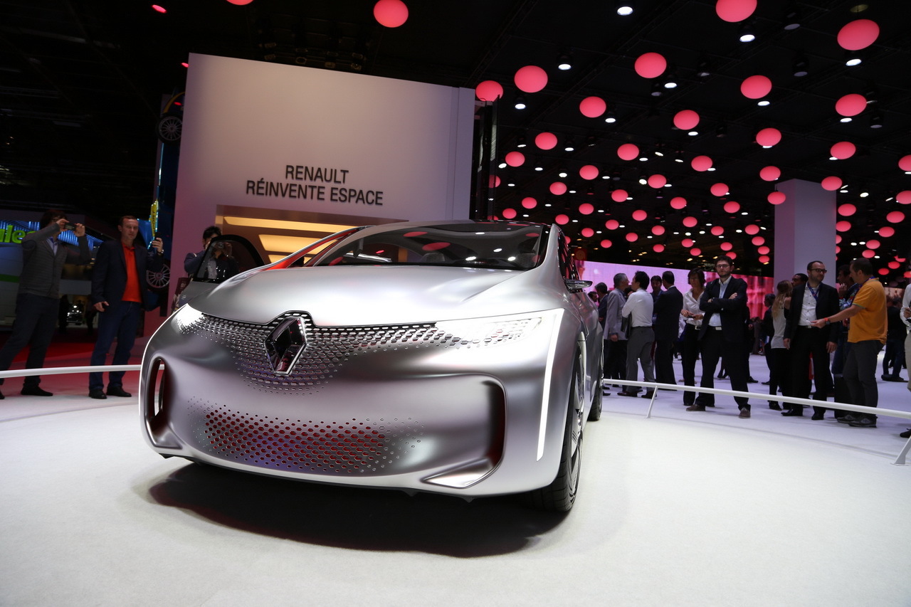 Le prototype Renault Eolab embarque un hybride rechargeable inédit et astucieux. Mise en orbite programmée pour 2018.