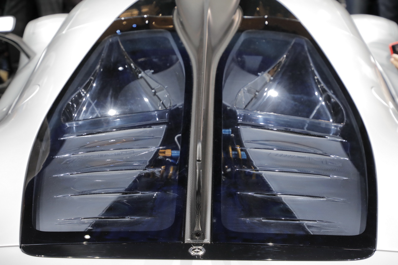 Mercedes Project One Engine Mercedes-AMG Project One : photos, vidéo, tout sur l'hypercar Mercedes ...