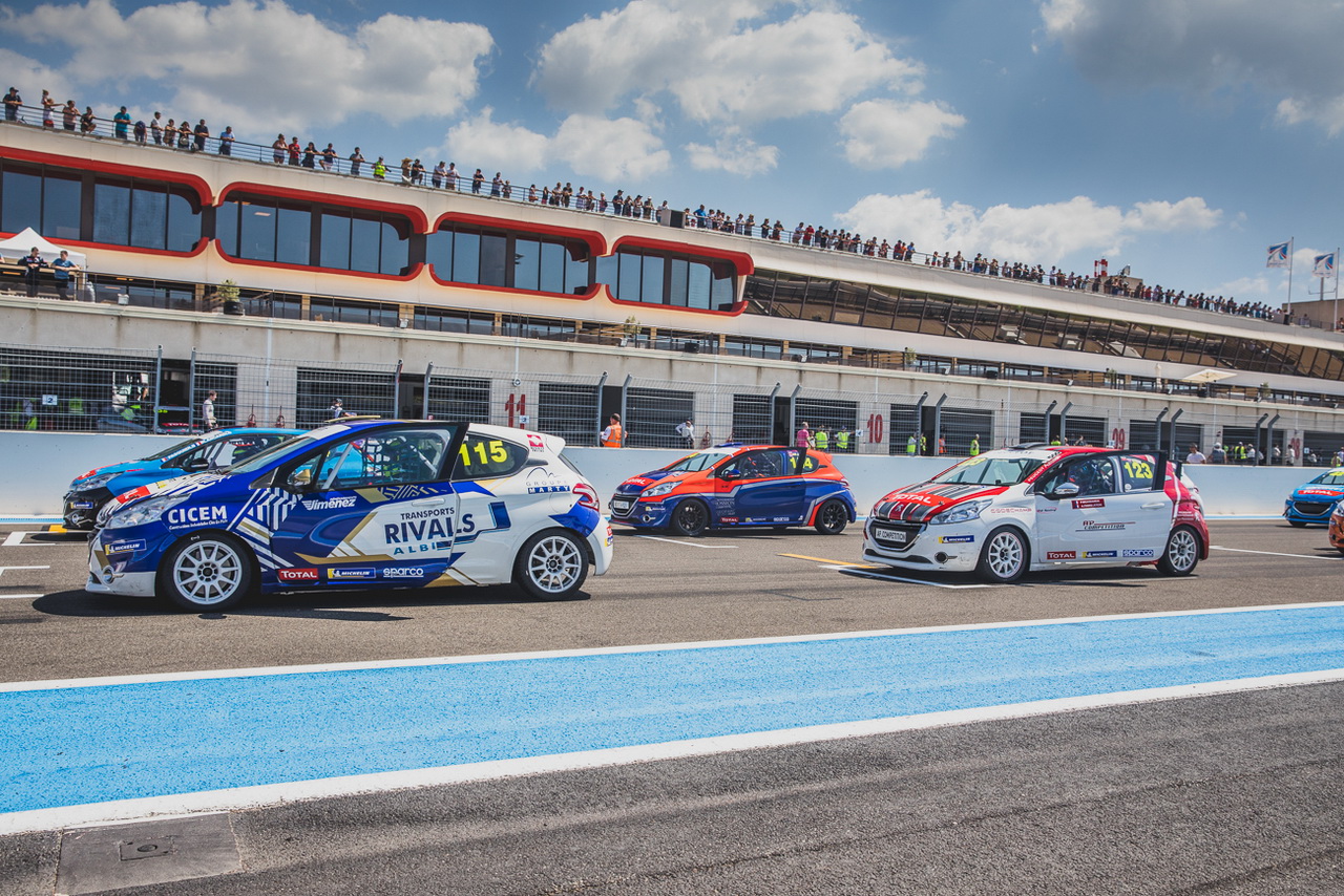 208 Racing Photo 26 - Revivez nos 12H du Castellet en Peugeot 208 Racing Cup - L'argus