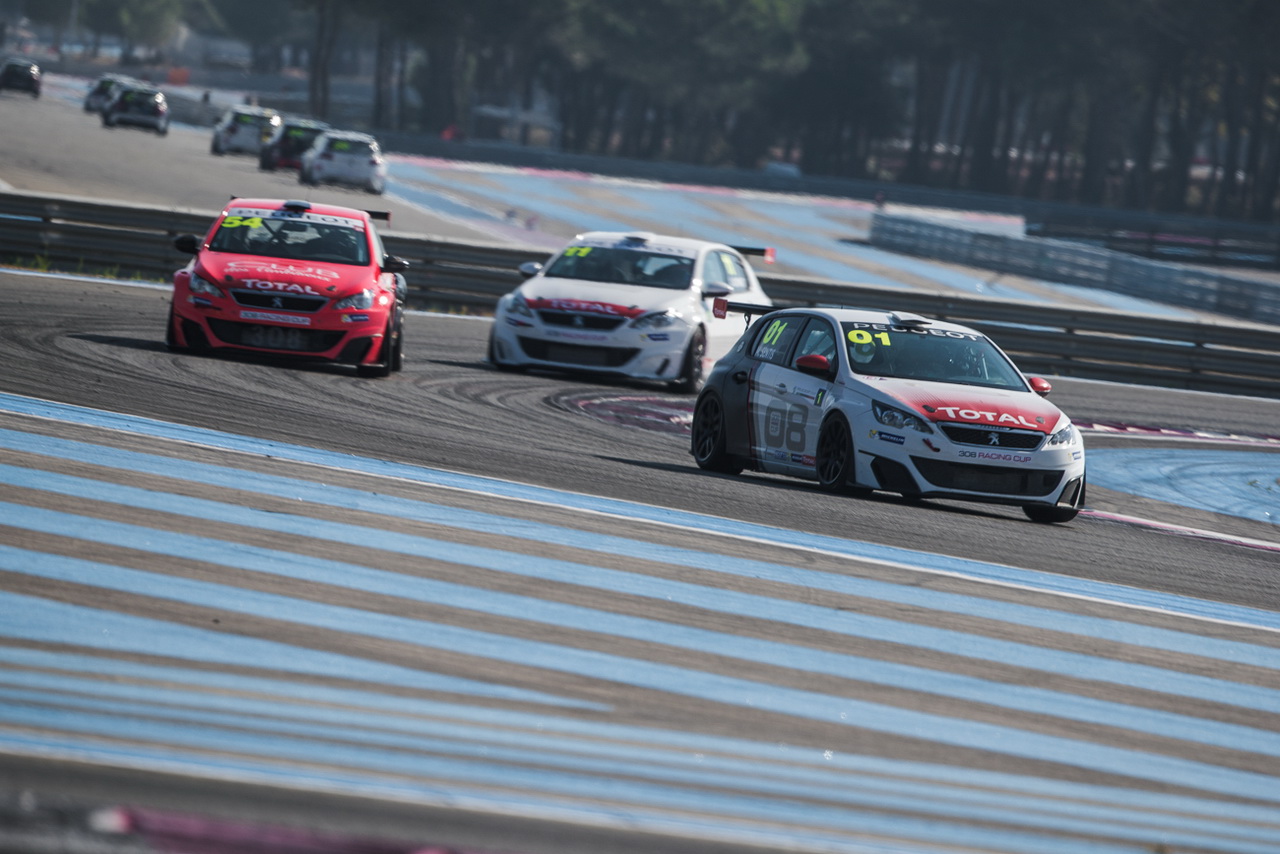 Photo 69 - L'argus en finale de la Peugeot 308 Racing Cup au circuit ...