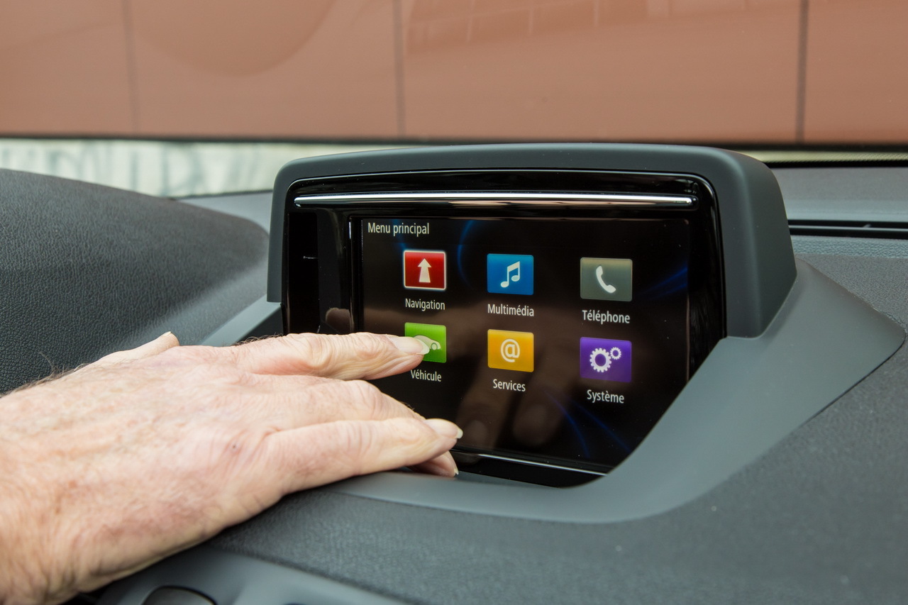 Photo 5 - Renault R-Link : vers la fin des bugs ? - L'argus