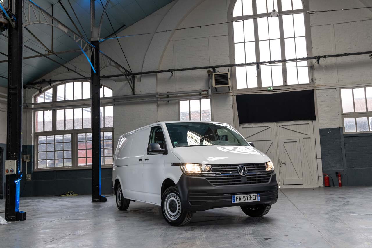 Photo 7 - Volkswagen Transporter T6.1 électrique : l'essai de la ...