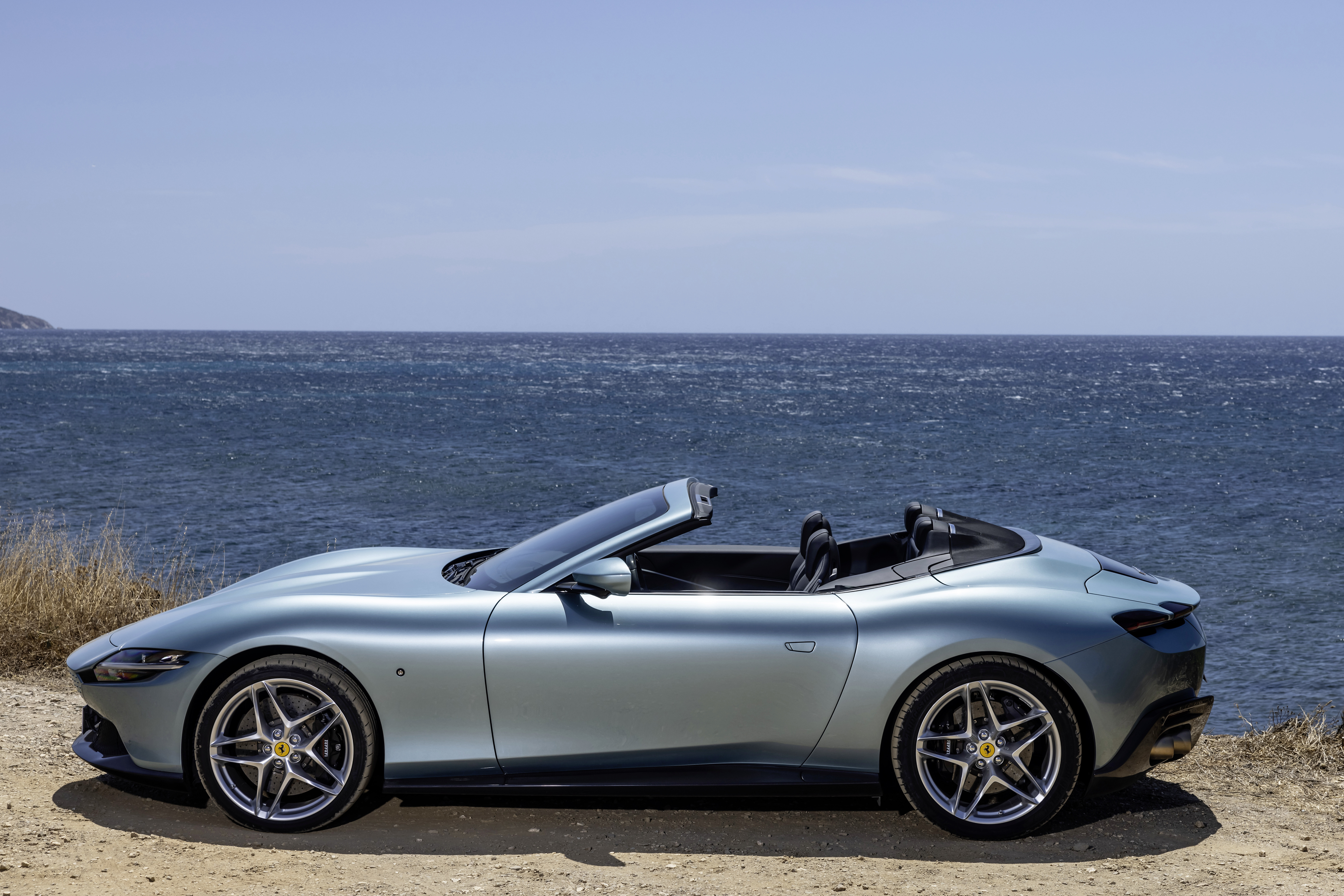 Photo 23 - Essai Ferrari Roma Spider (2023) : apothéose esthétique - L ...