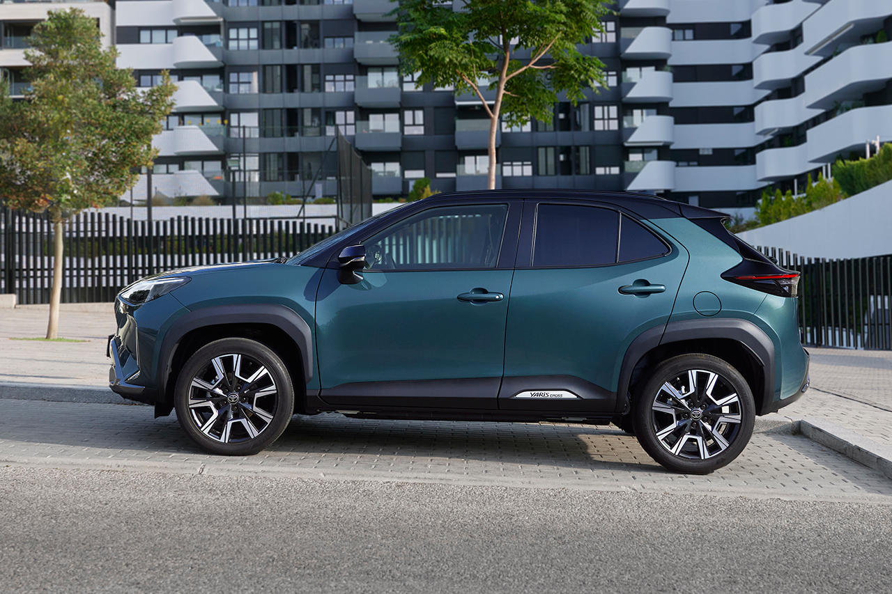 Photo 1 Toyota Yaris Cross 2025 Des volutions De Gamme Pour Le photo-1-toyota-yaris-cross-2025-des-volutions-de-gamme-pour-le