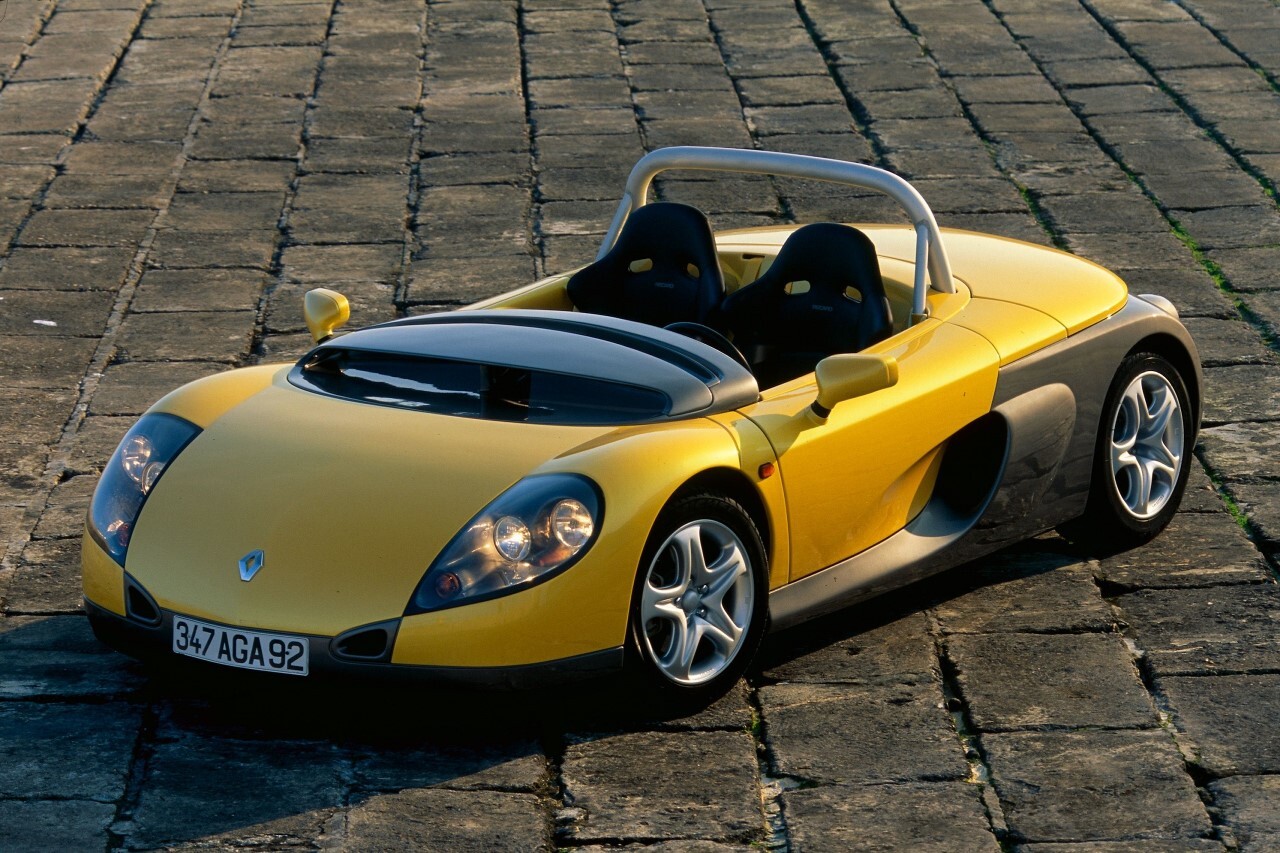 RENAULT Spider : actus, essais, fiches techniques, prix du neuf, cote ...