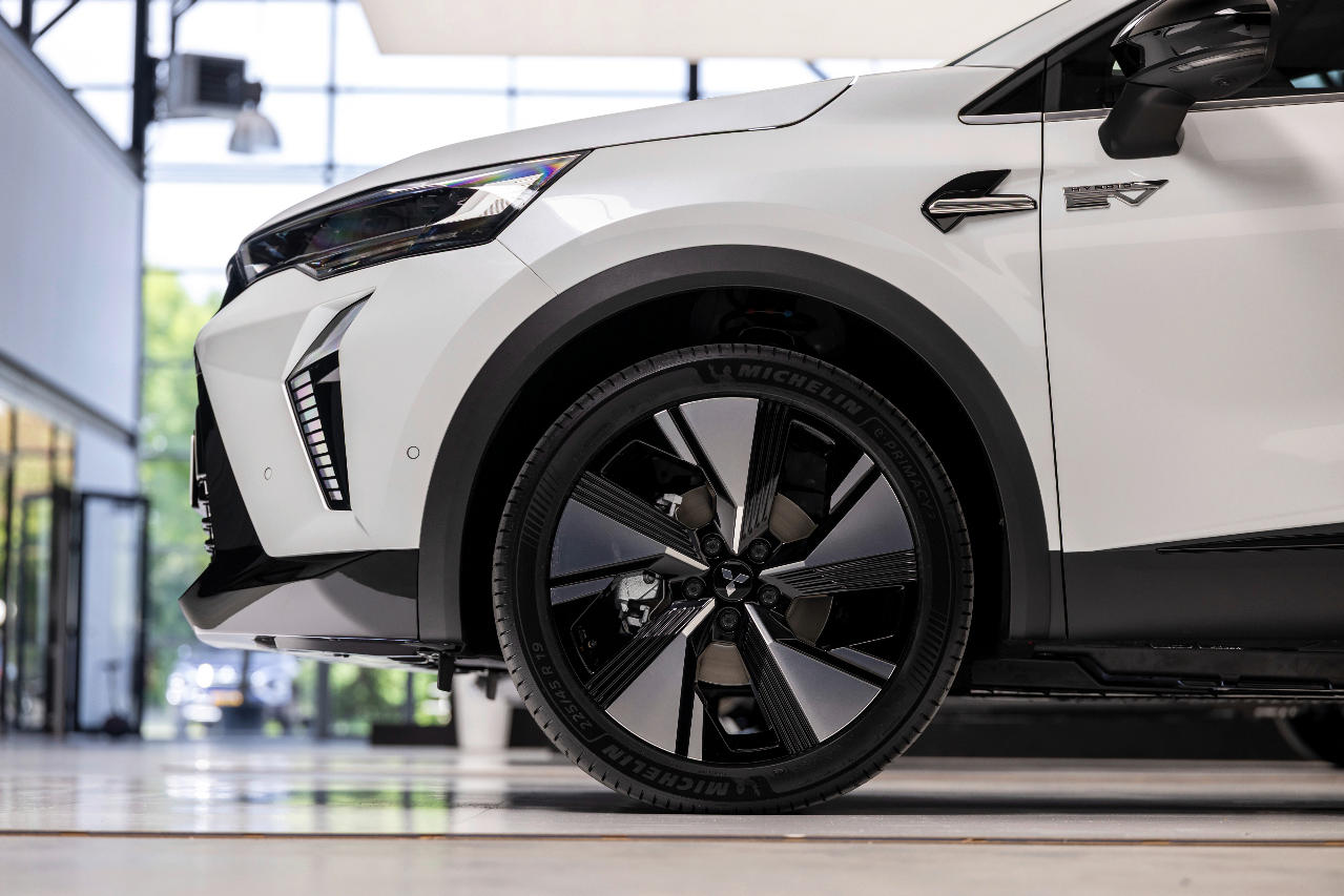 Photo 5 - Nouveau Mitsubishi Grandis (2025). Prix et avis sur le SUV ...