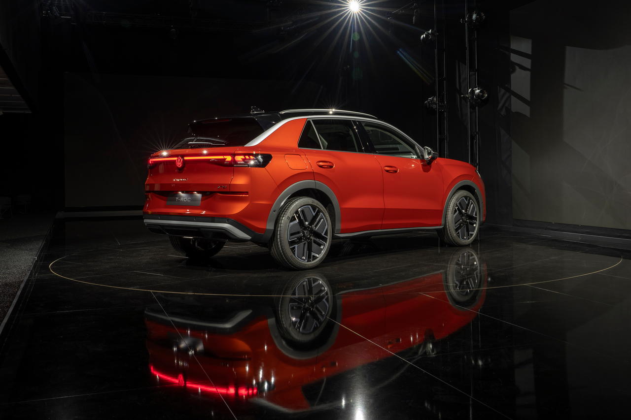 Photo 1 - Prix Volkswagen T-Roc (2025). Le nouveau SUV hybride dévoile ...