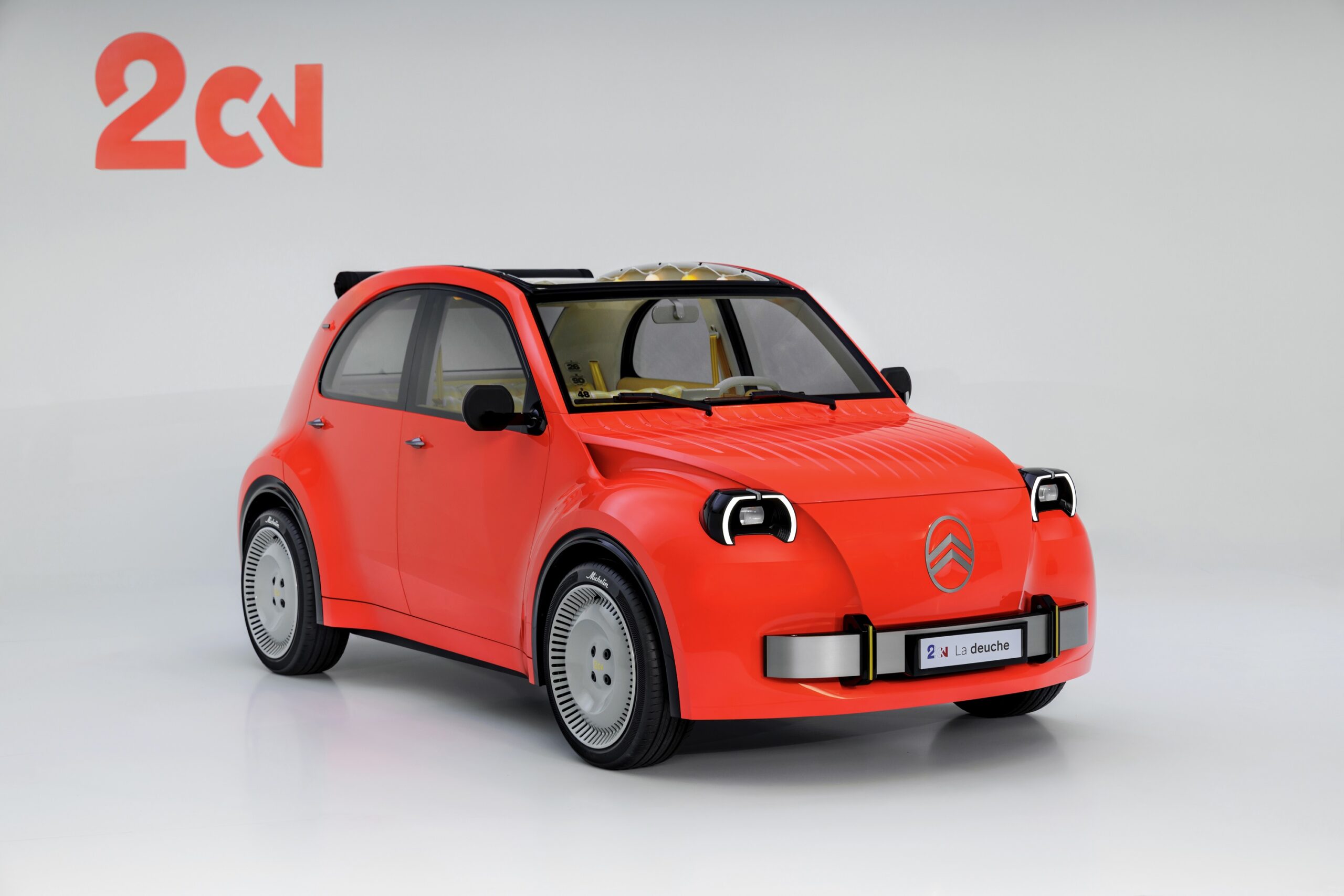 Le concept-car préfigure fidèlement la prochaine Citroën 2CV électrique.
