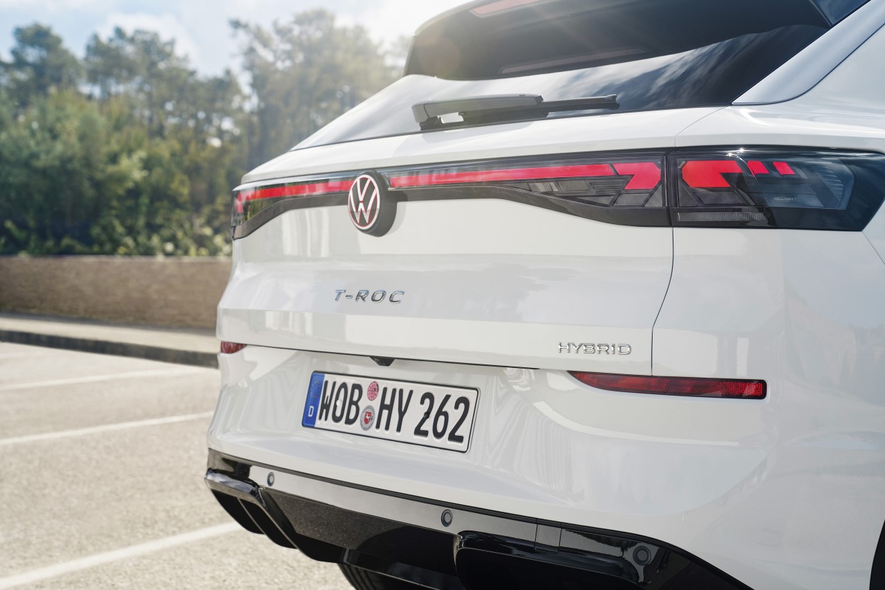 les-volkswagen-golf-et-t-roc-passent-l-hybride-l-t-2026-l-argus