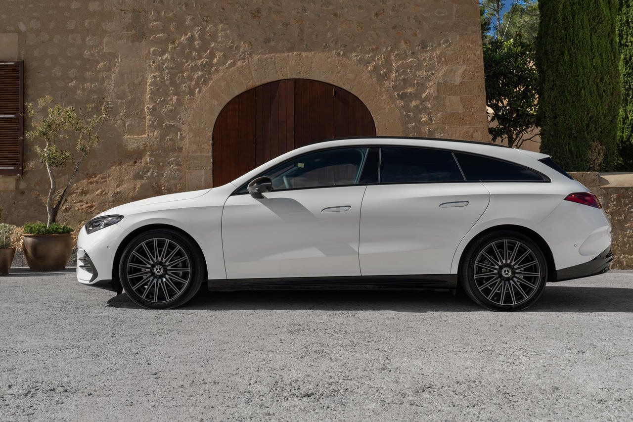 Prix Mercedes CLA (2026). Arrivée de la version AMG 45 4Matic+ et ...