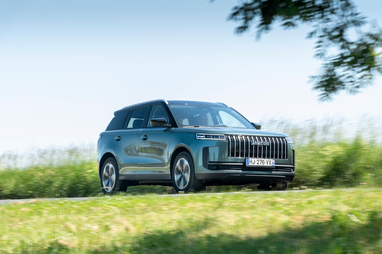 Marché auto à J–1 : les ventes de voitures neuves électriques ...